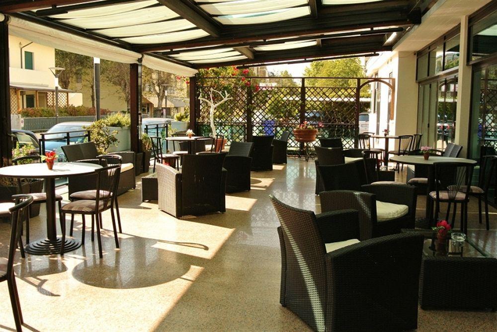 Hotel Mirage Lido di Classe Exteriér fotografie